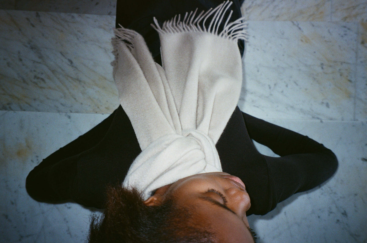 CASHMERE STOLE